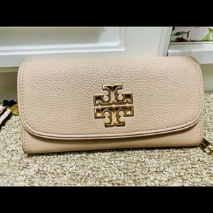 Auth. Tory Burch wallet